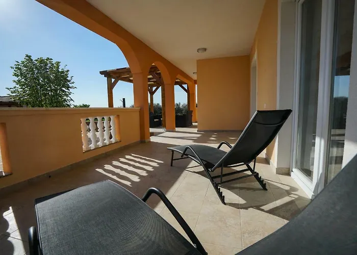 Levatinka Vila Skabrnje