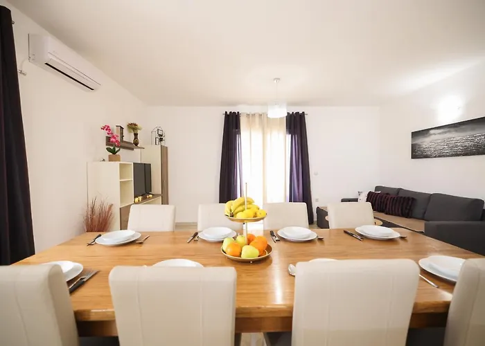 Levatinka * Skabrnje