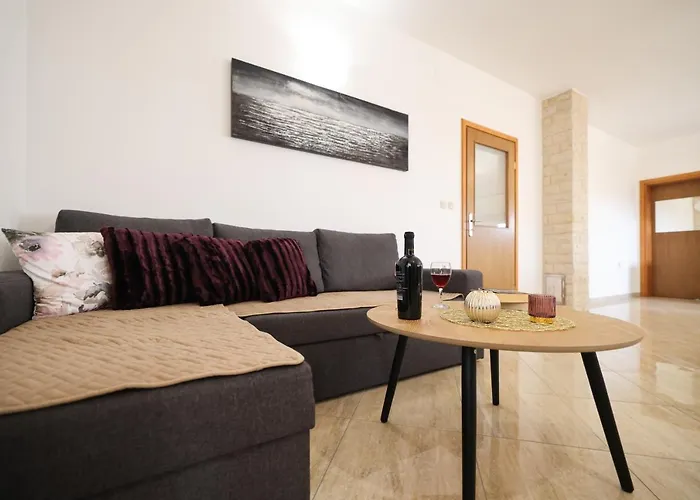 Levatinka * Skabrnje