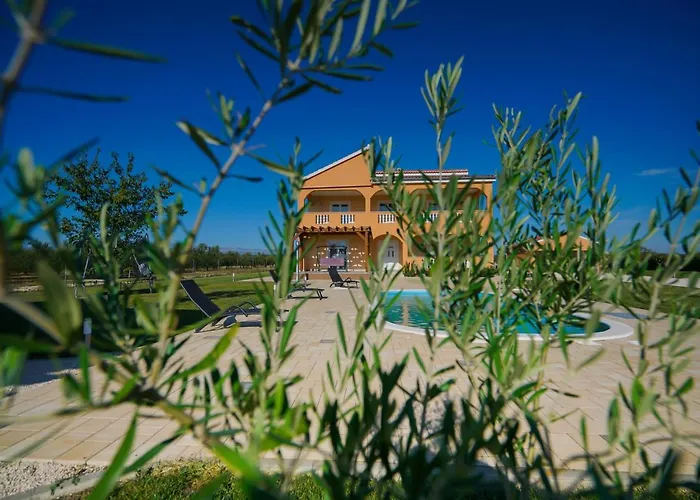 Villa Levatinka *